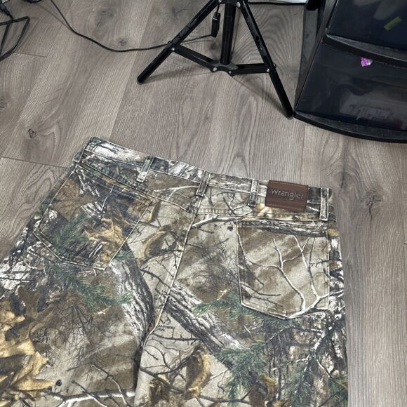 VTG Wrangler Pro Gear Jeans Men 38X30 Realtree Hardwood Camo Hunting Denim Pants - Picture 6 of 7